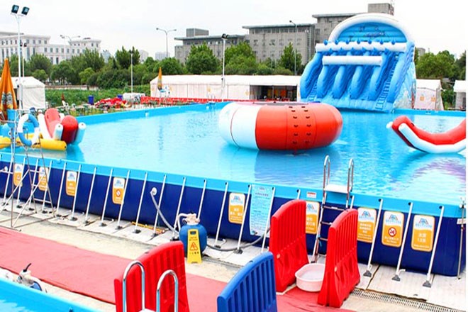 内蒙古大型充气游泳池